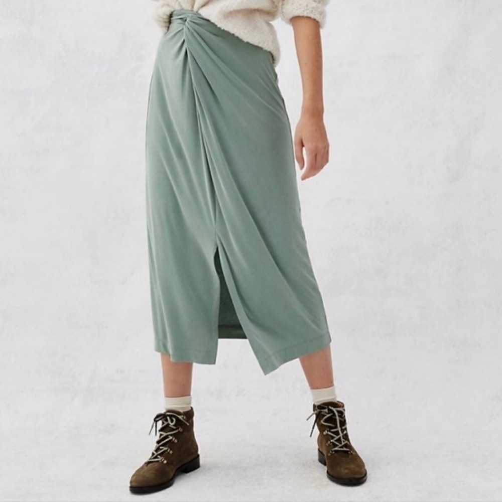 NWOT Anthropologie Junie Midi Skirt